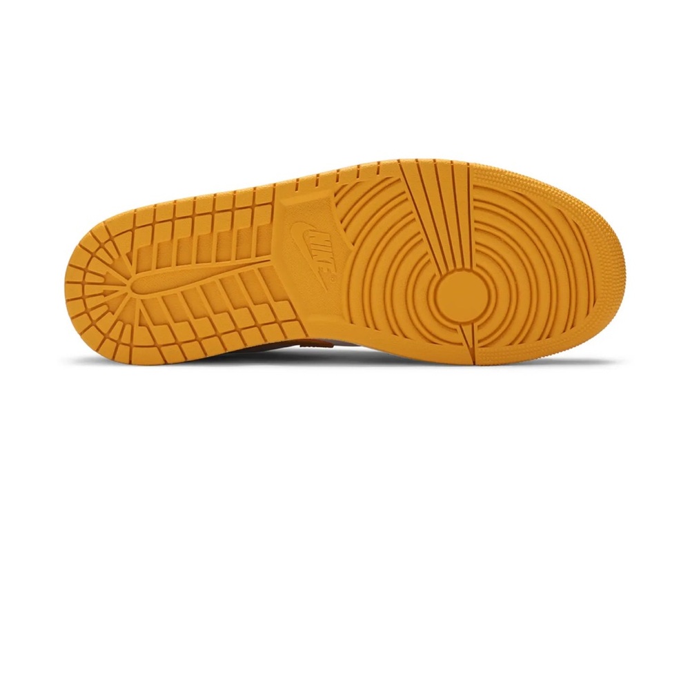 LIKE NEW Jordan 1 Low 'Pollen' - Picture 11 of 16